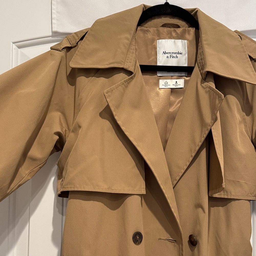 Abercrombie & Fitch Tan Trench Coat - Picture 4 of 9